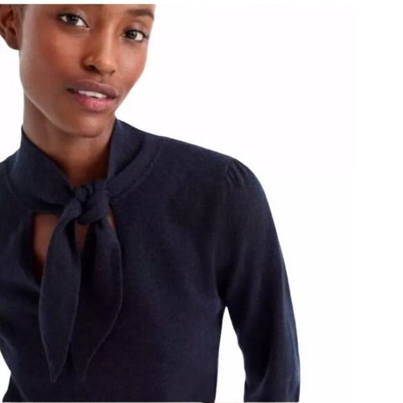 J. Crew Everyday Tie Neck Keyhole Cashmere Sweater Black Size M - Picture 2 of 11